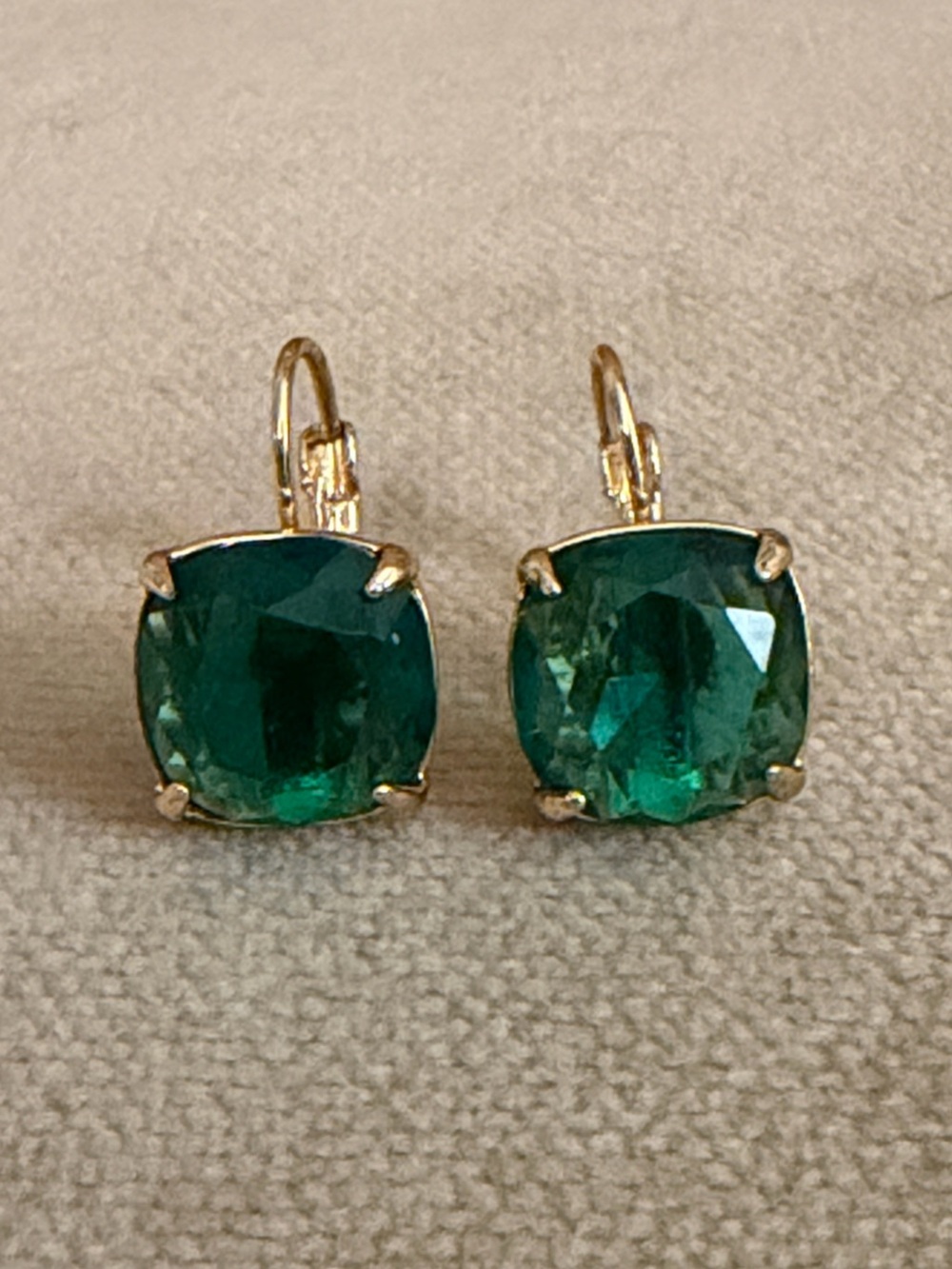 Kate Spade ♠️ New York emerald green jewel earrings - Picture 1 of 5